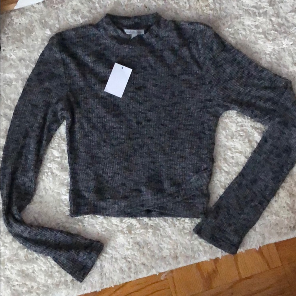 Mock Neck Crop Top